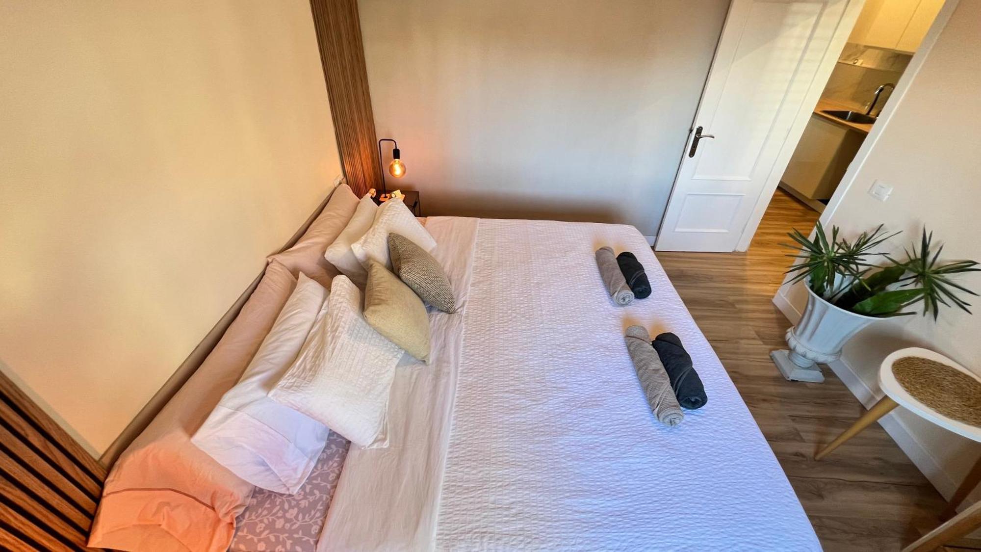 Alcamar Brand Apartment With 2 Bedroom And Private Bathroom Near The Sea! Alcalá la Real Exteriör bild